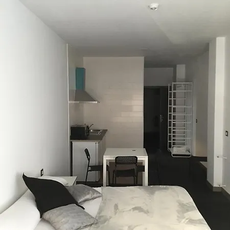 And Kitchen Apartment Bilbao